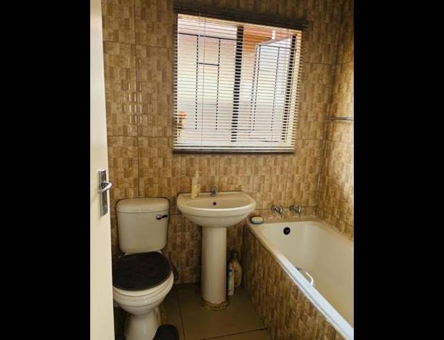 2 BEDROOM PROPERTY TO RENT IN SOSHANGUVE VV